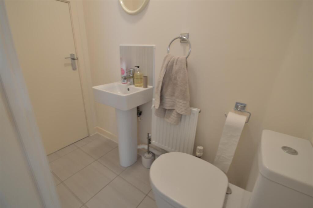 downstairs wc