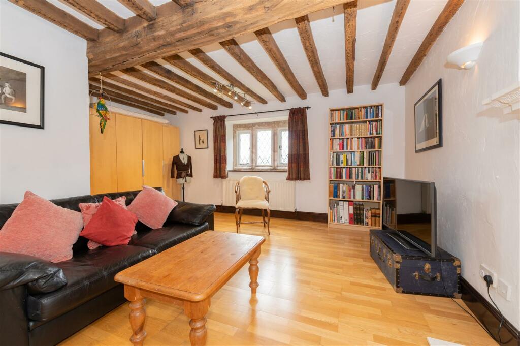 Grange Farm House - internal-9.JPG