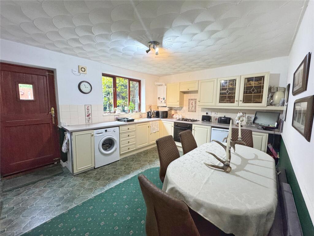Kitchen Diner