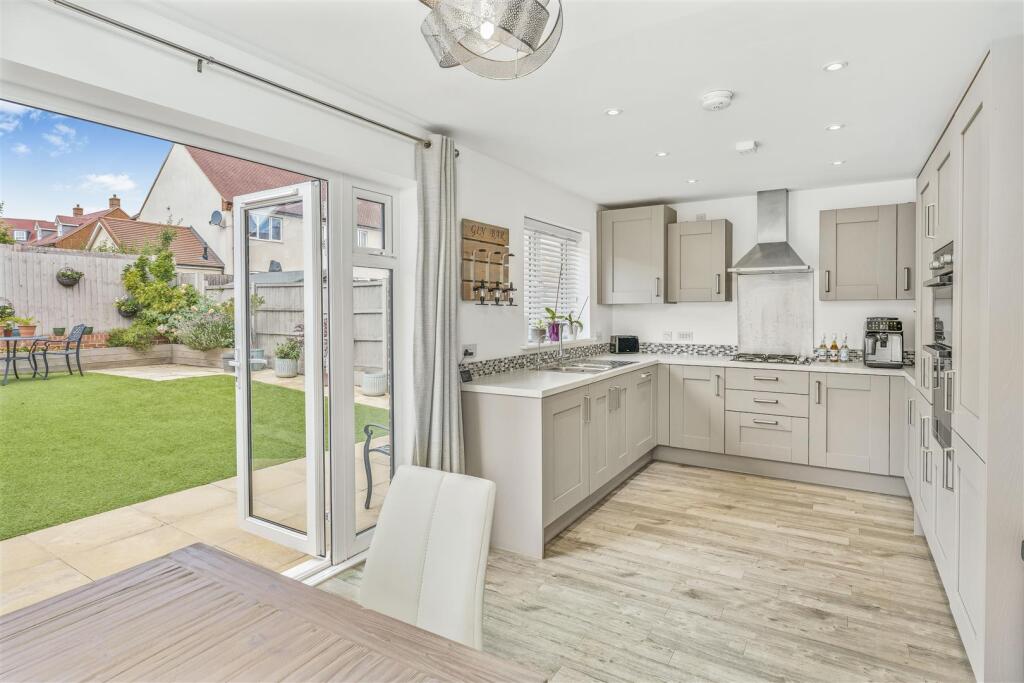 98 Bourton Road, Banbury-9.jpg