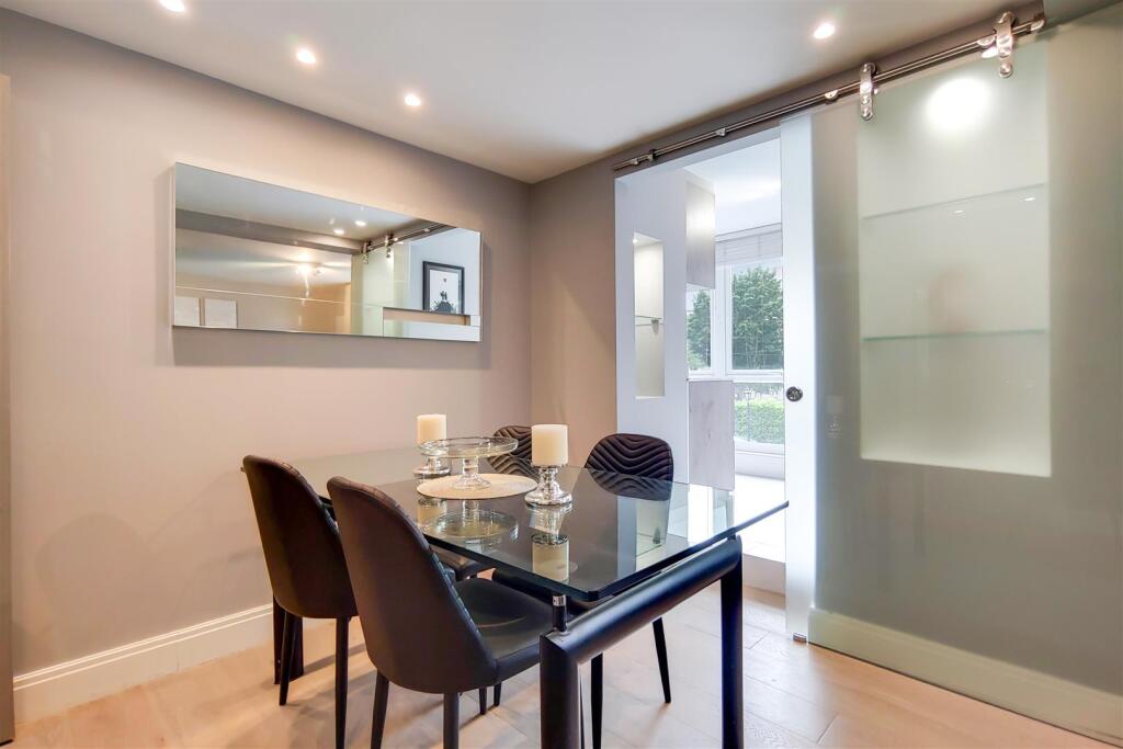 3_Dining Room-0.jpg