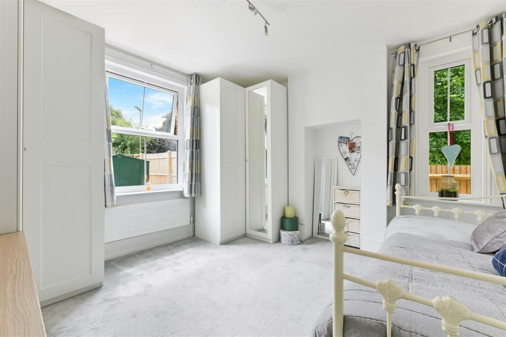 LADBROKE ROAD, 19- (13).jpg