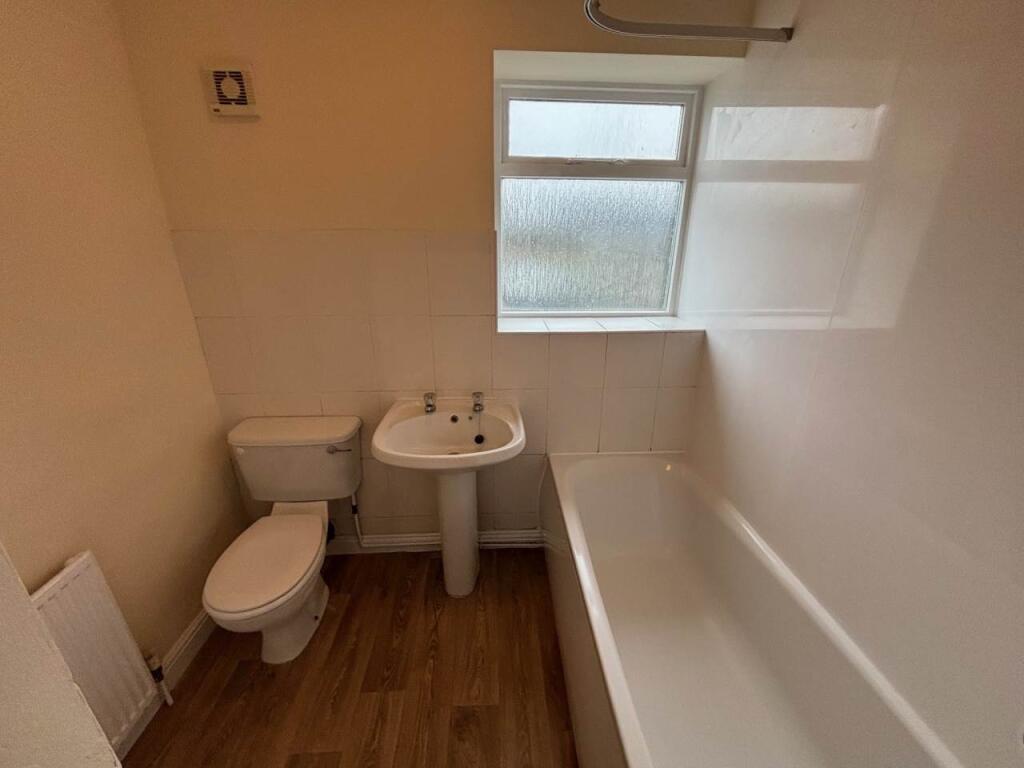 45 Highgate Road - b