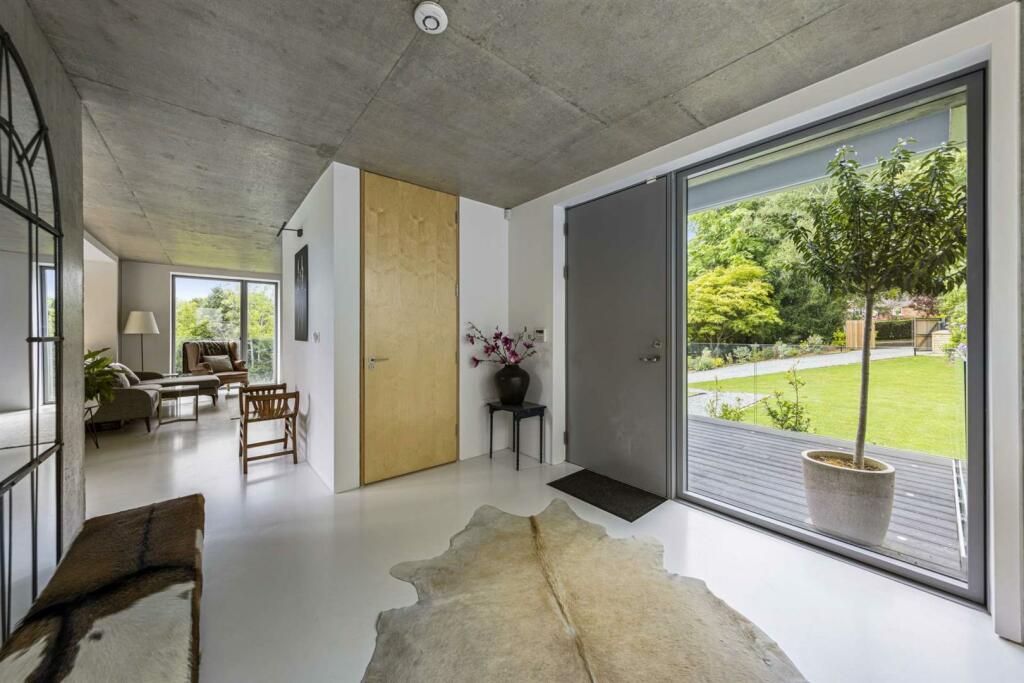 Copse-House-Westfield-Hoe-Lane-Abinger-Hammer-RH5-