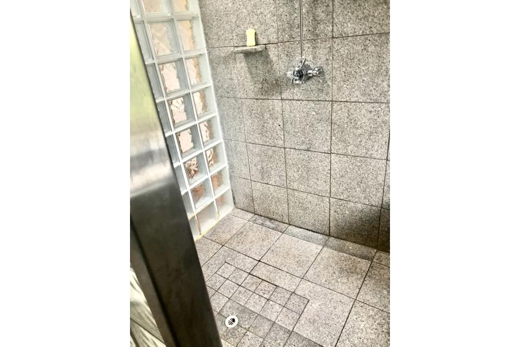 Annexe Bathroom