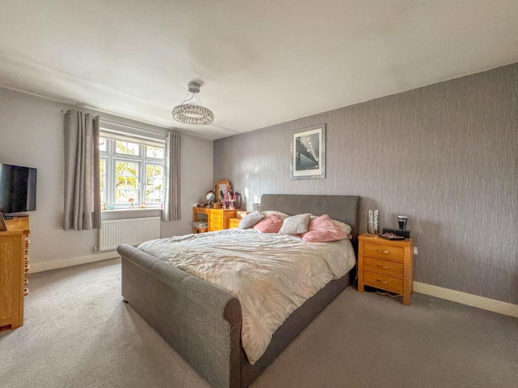 Adderley Avenue - Image-8.jpg