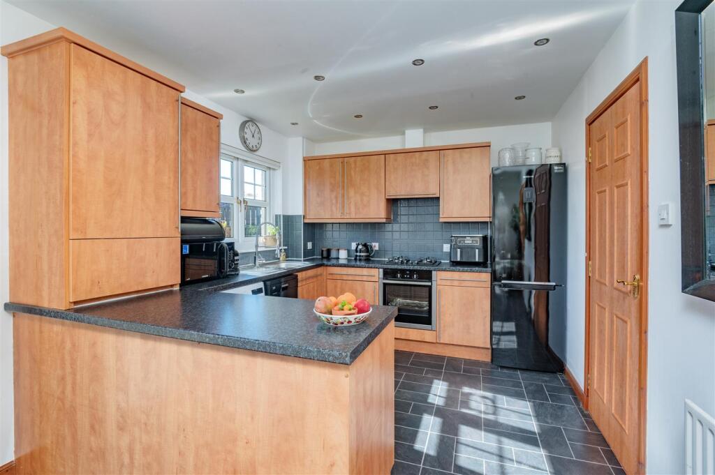 1D Ravensby Road Carnoustie-9.jpg