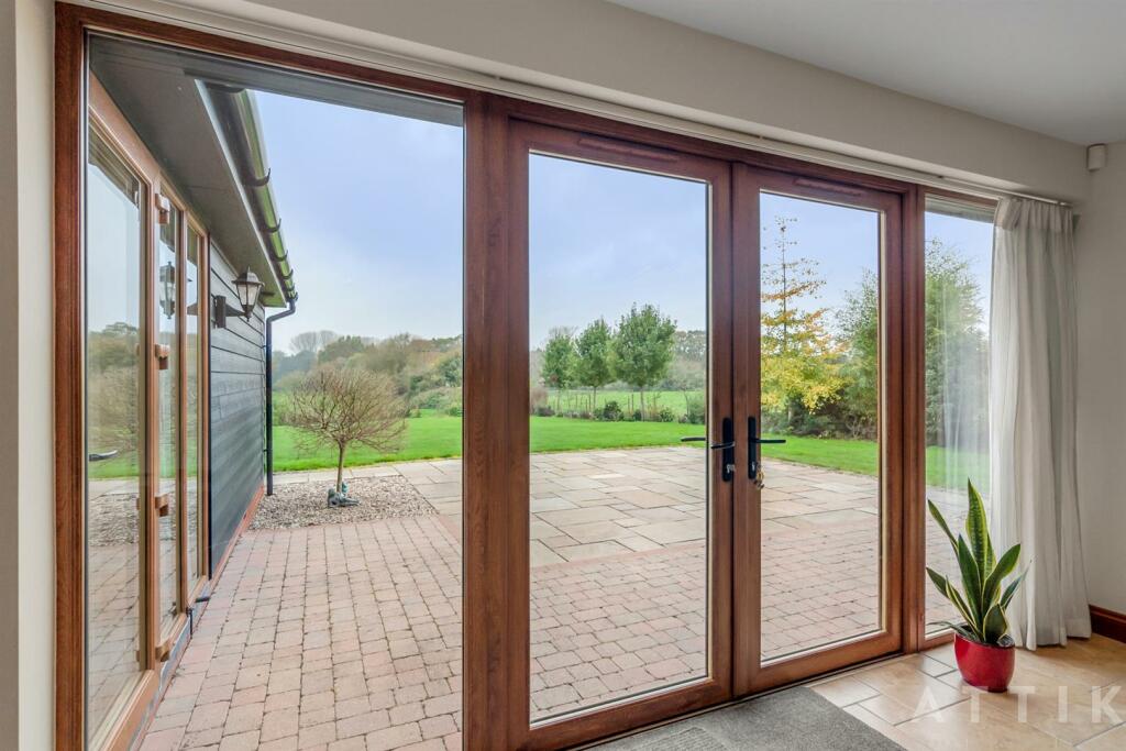 The Buntings, Southwold Road Blyford, Halesworth I