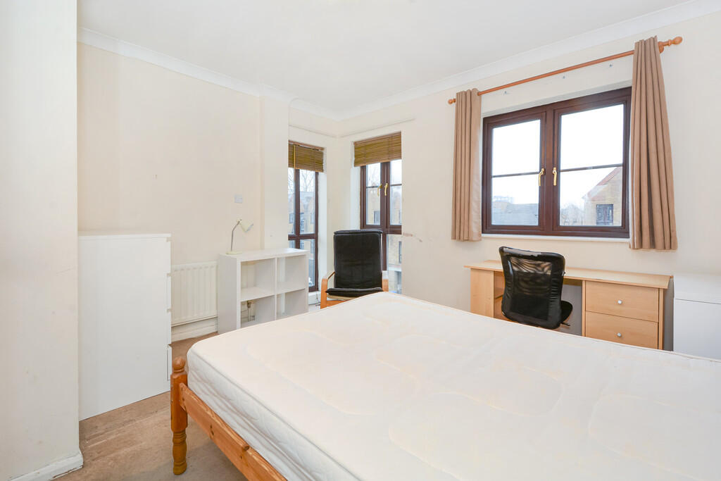 20 Brunswick Quay...