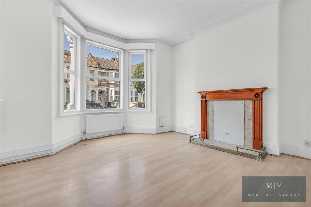 Hartley Road 20 MV-1.jpg