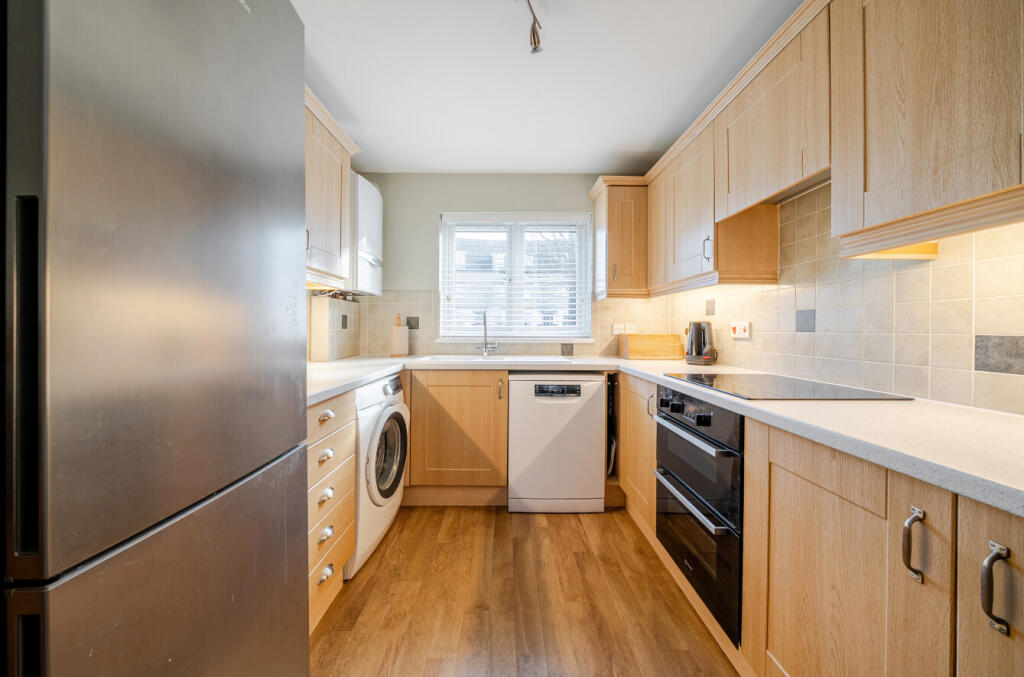 1395379-19-695e55...