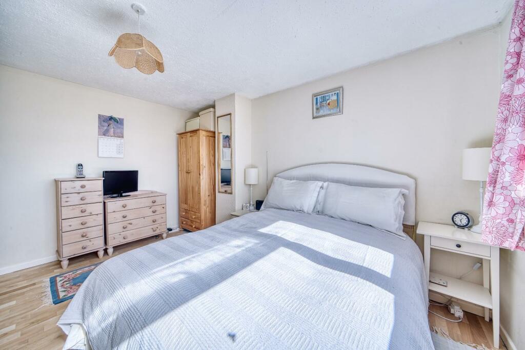 8.9 - bed 2.jpeg