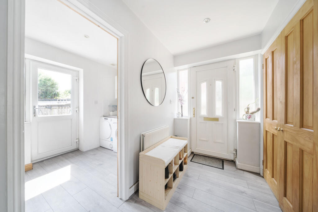 1310198-18-685182...