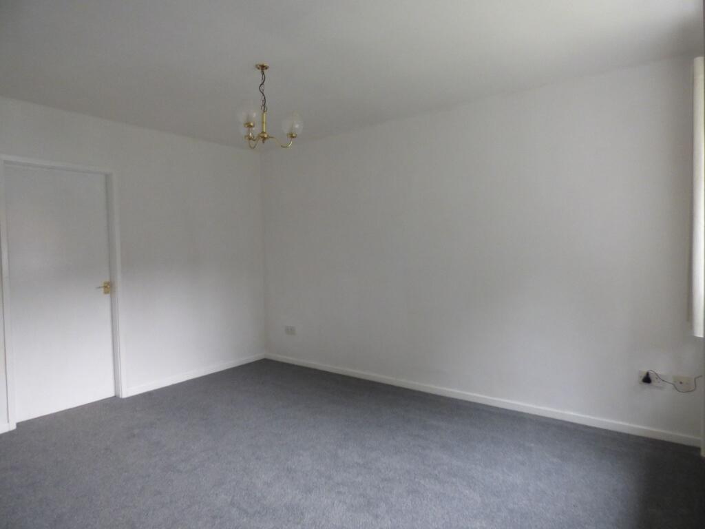 Photograph 3