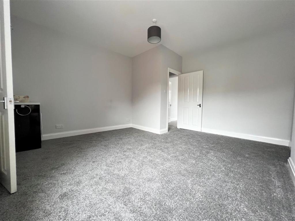 Bedroom.jpg