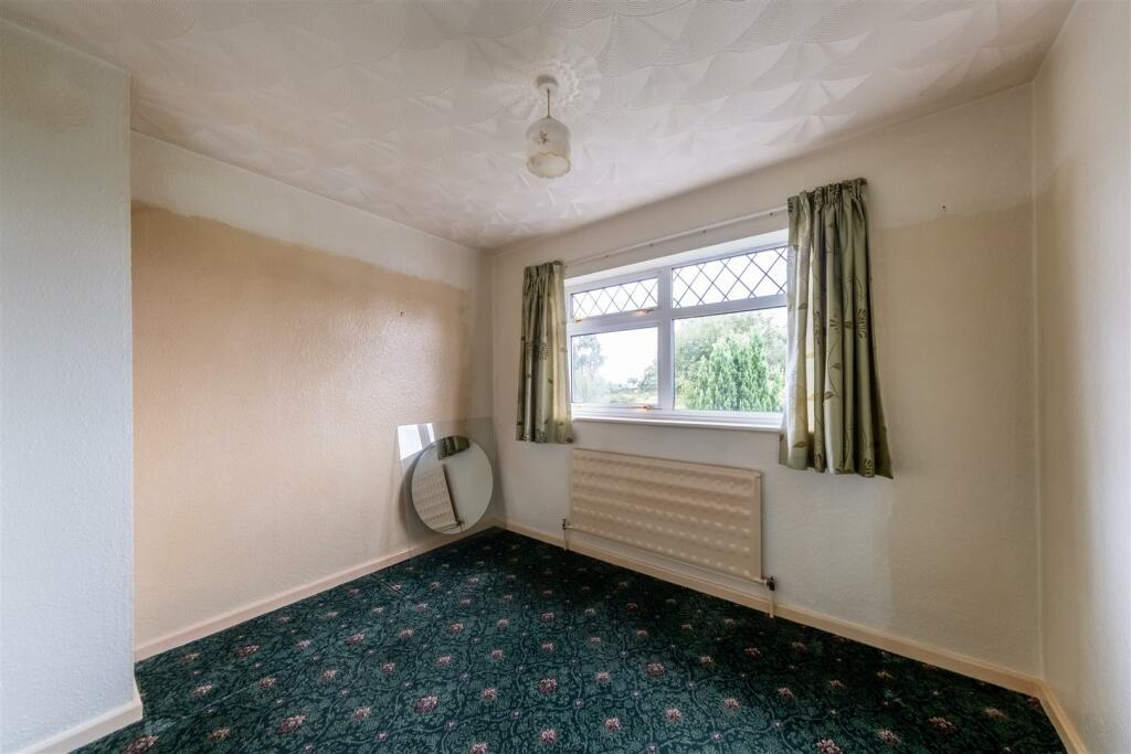 2 St Michaels Close-023.jpg