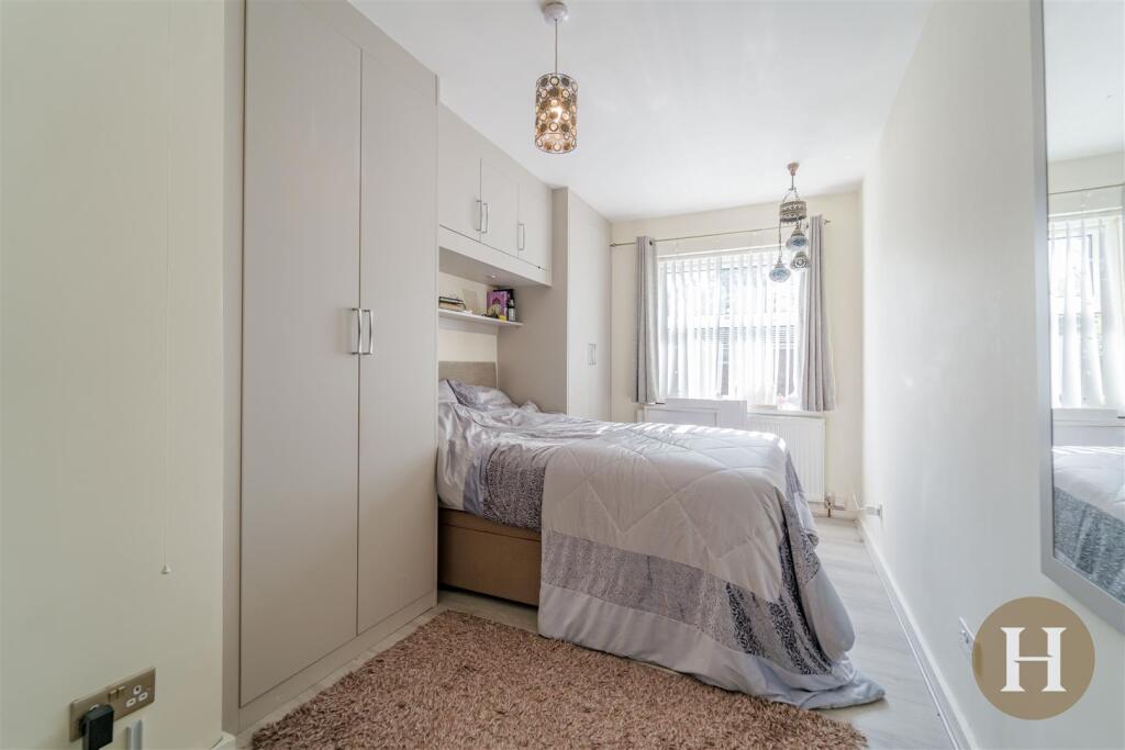 Hadleigh Estate Agents-40.jpg