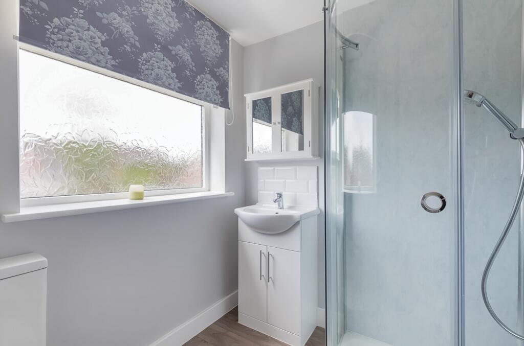 1330866-16-6889fef203d3b