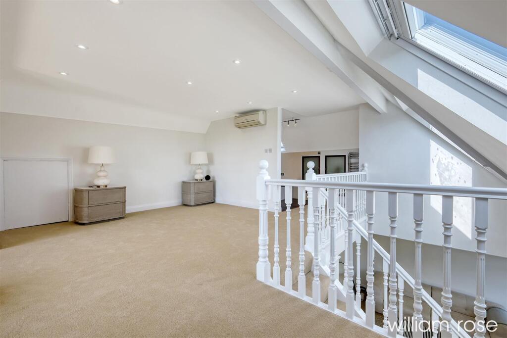 img_9895_21 copy 2.jpg