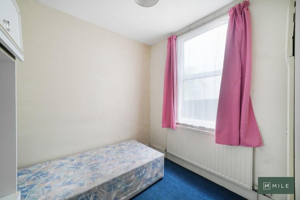 24 Grange Road - ...