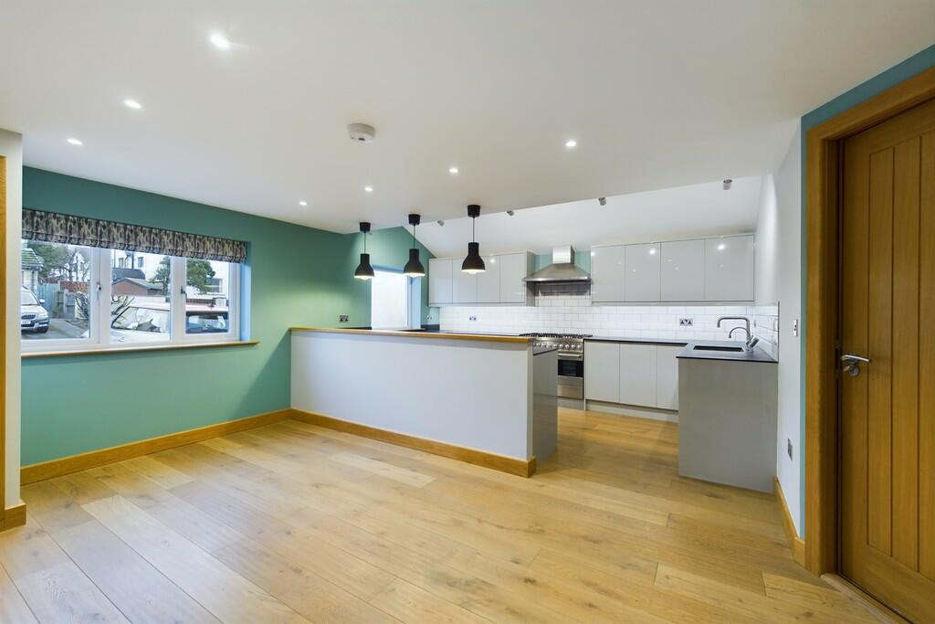 Spacious Kitchen ...