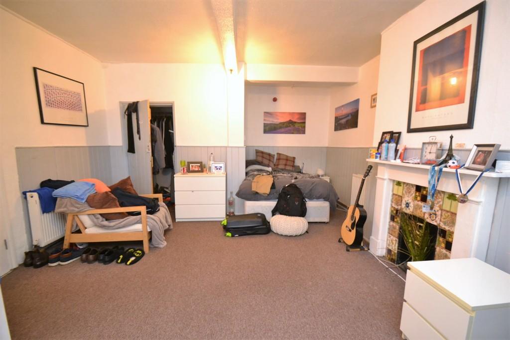 Room 1