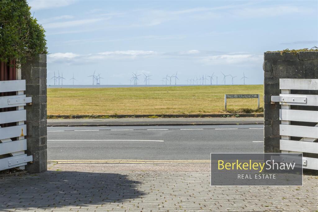 The Serpentine North