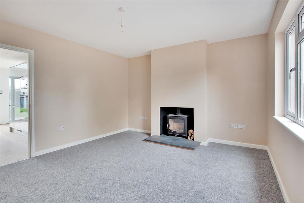 Sitting Room.jpg