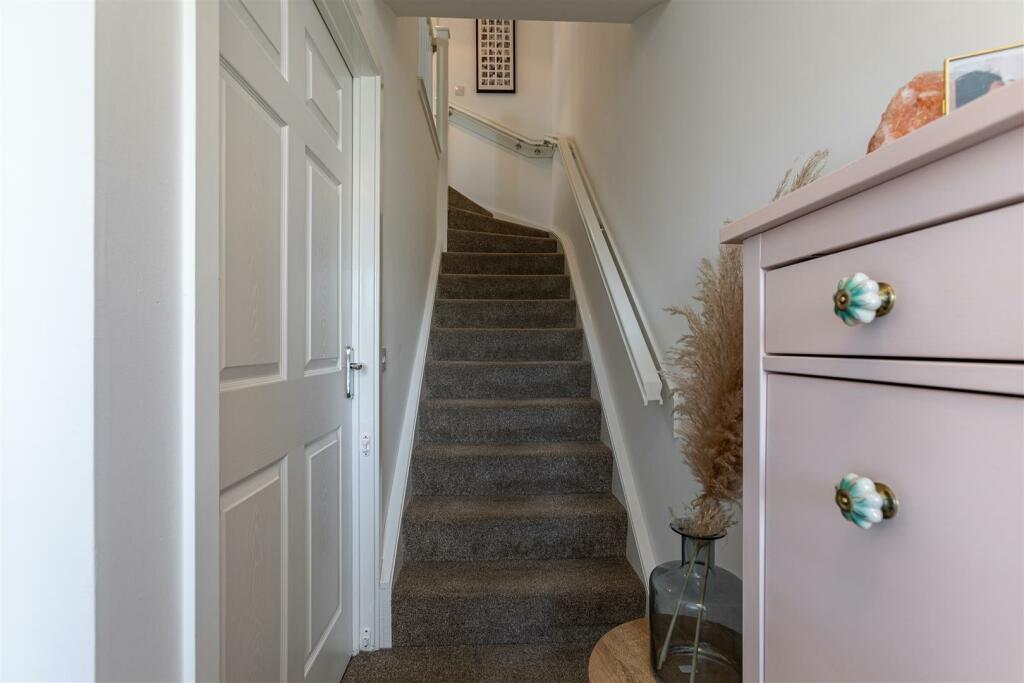 50 Knoll Park Galashiels 05.JPG