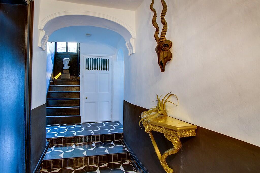 Hall