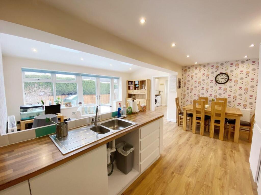 Kitchen/Family Room
