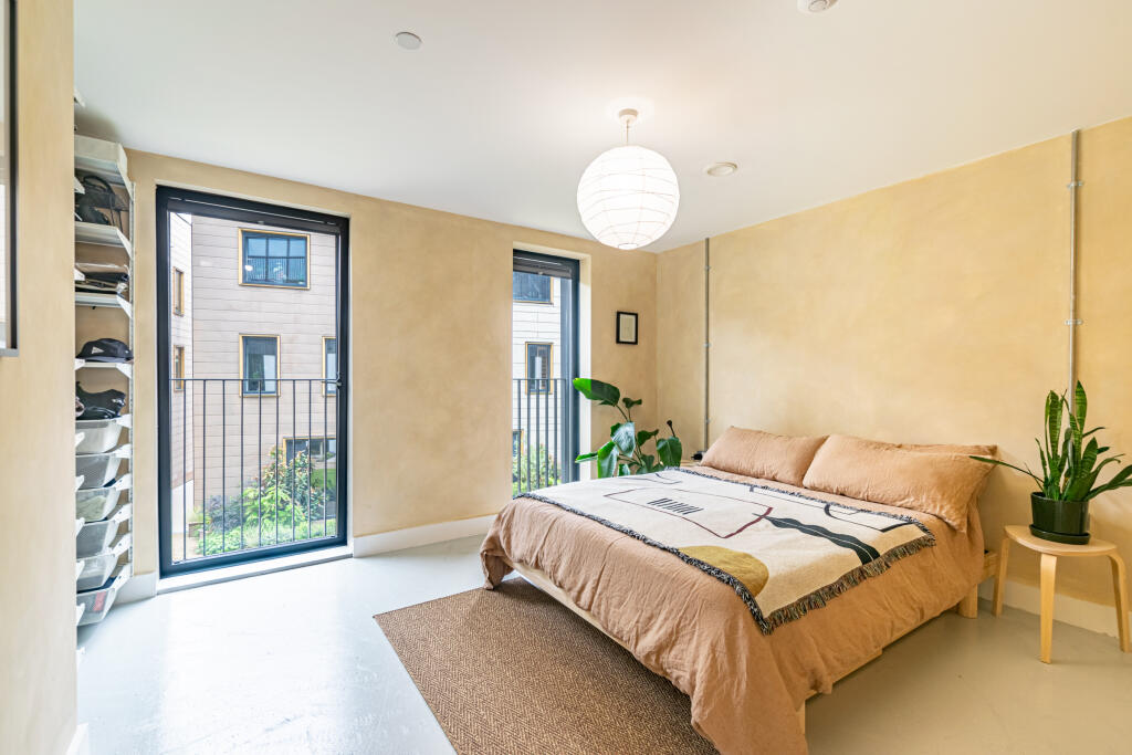 bedroom1a