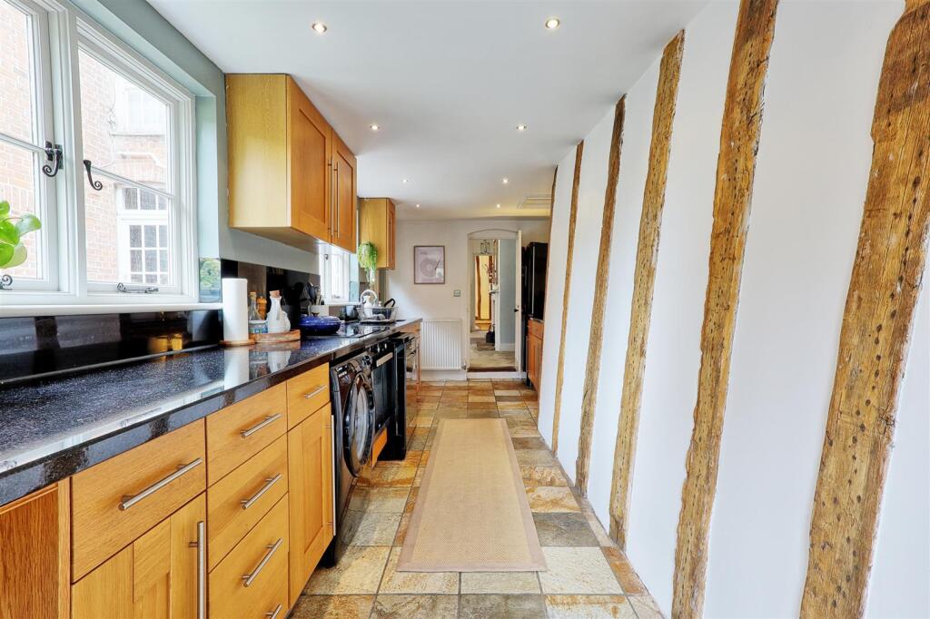 IMG_4120_1_2_easyHDR-interior3.jpg