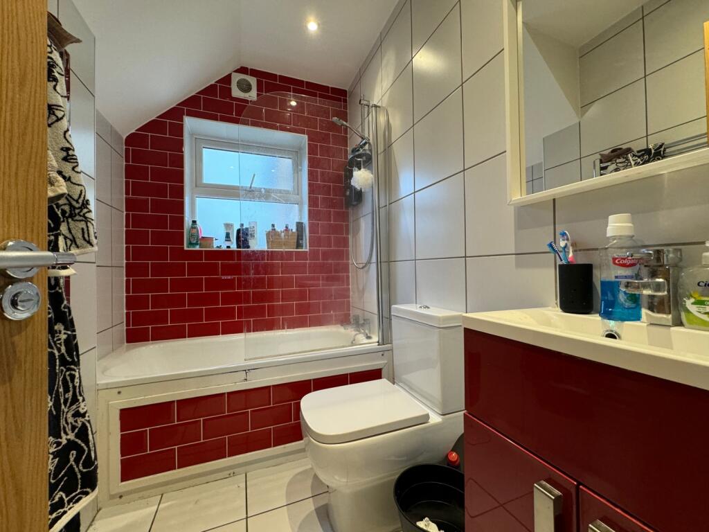 Inspection 28A Llandough Street Cardiff (14)