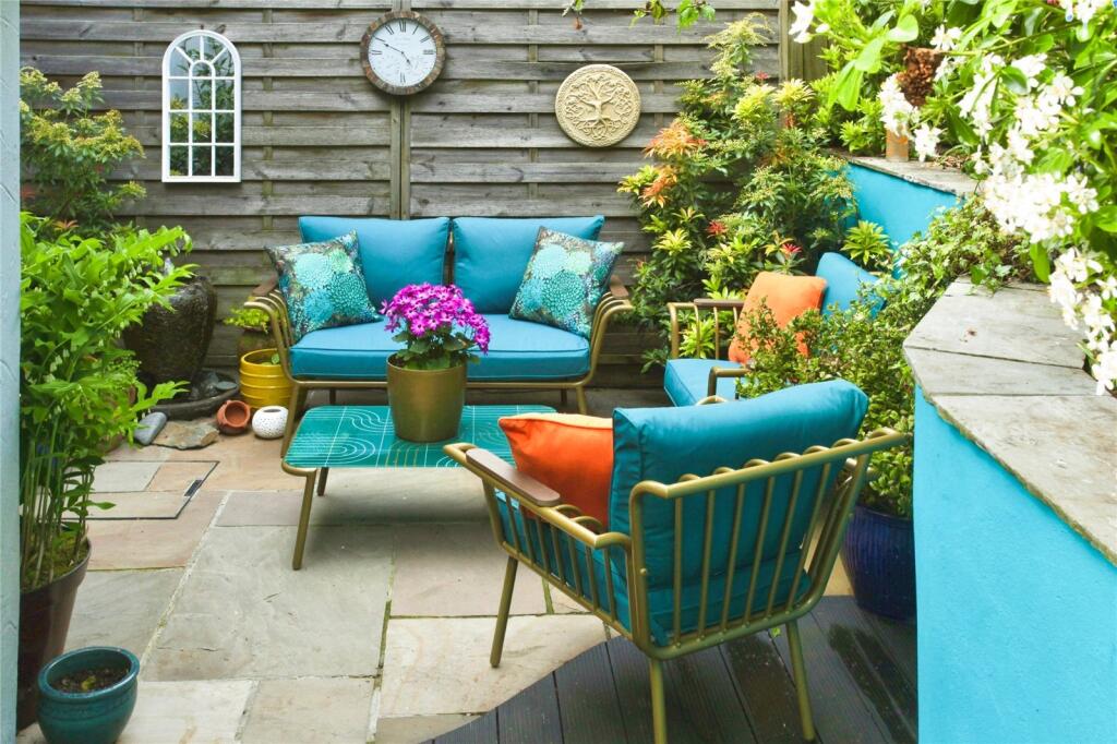 Rear Gardens