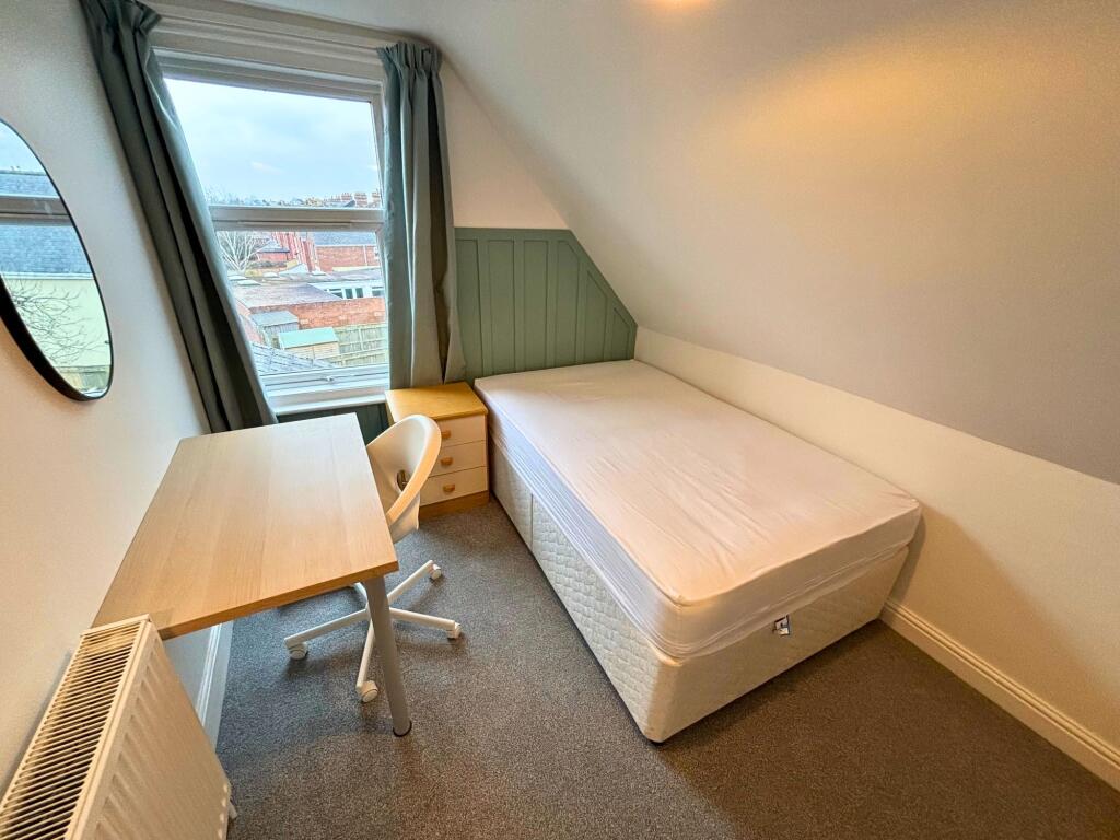 Bedroom 5