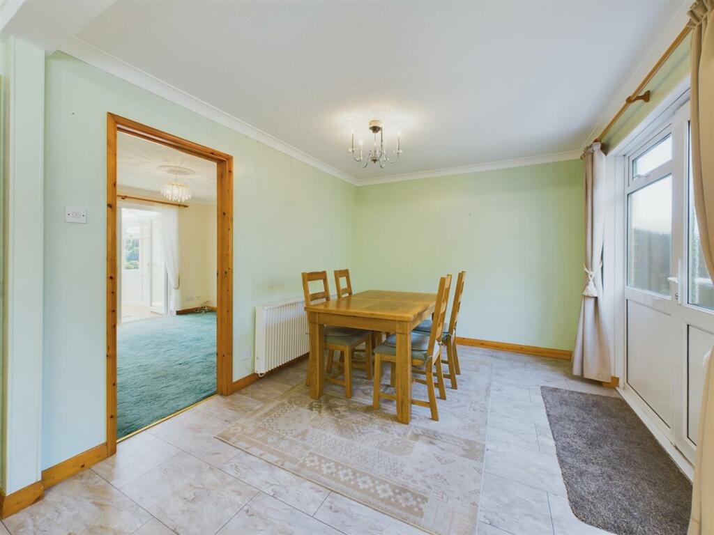 Kitchen / Diner