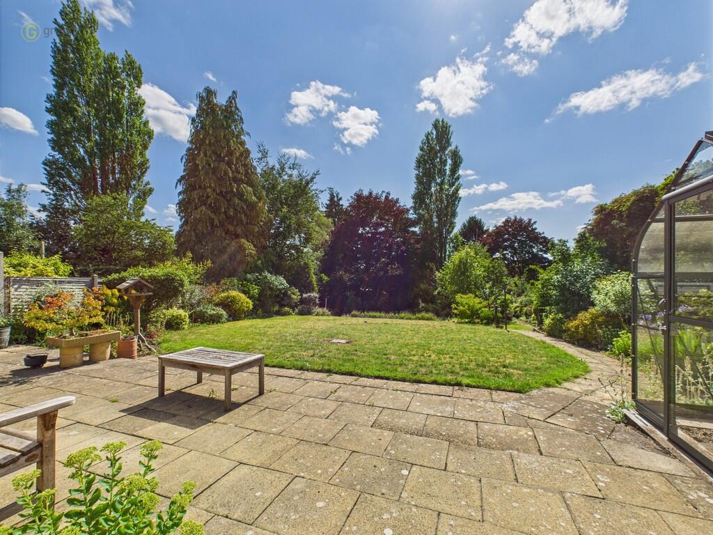 CAM03830G0-PR0196...