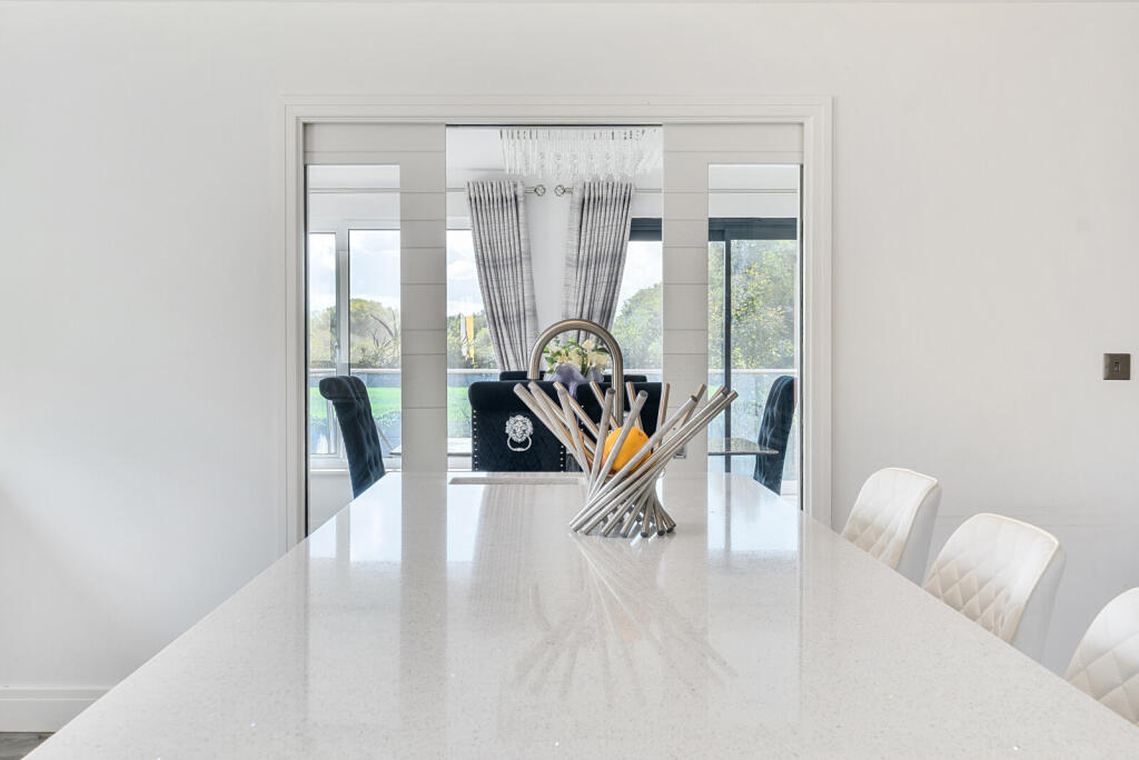 1347579-31-68bec0...