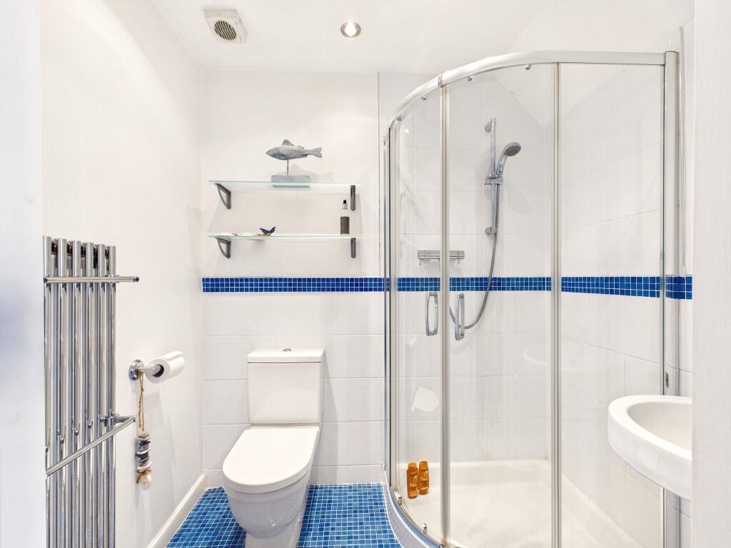 En-suite Second Bedroom