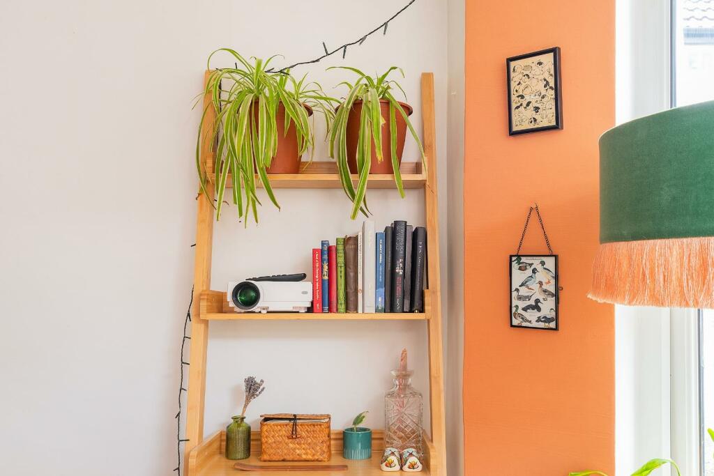 B1FHHEV - Reception B.jpg