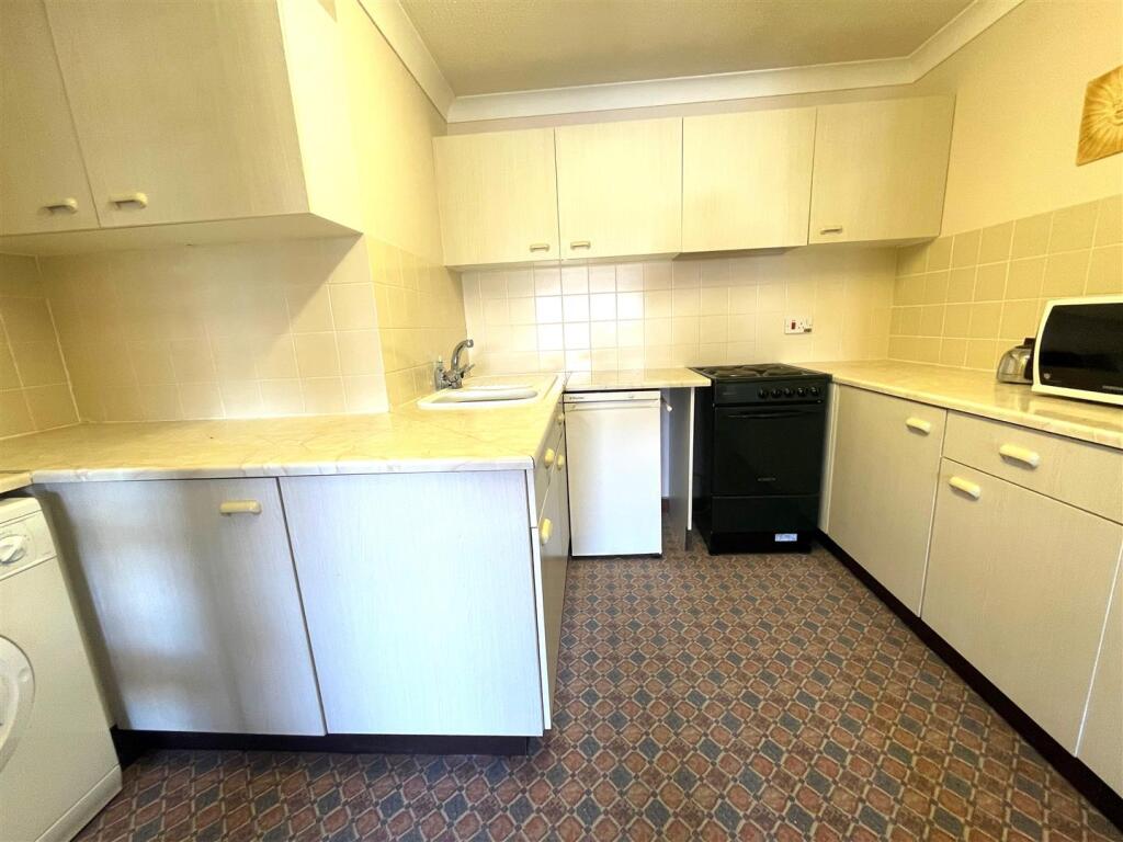 Kitchen.jpg