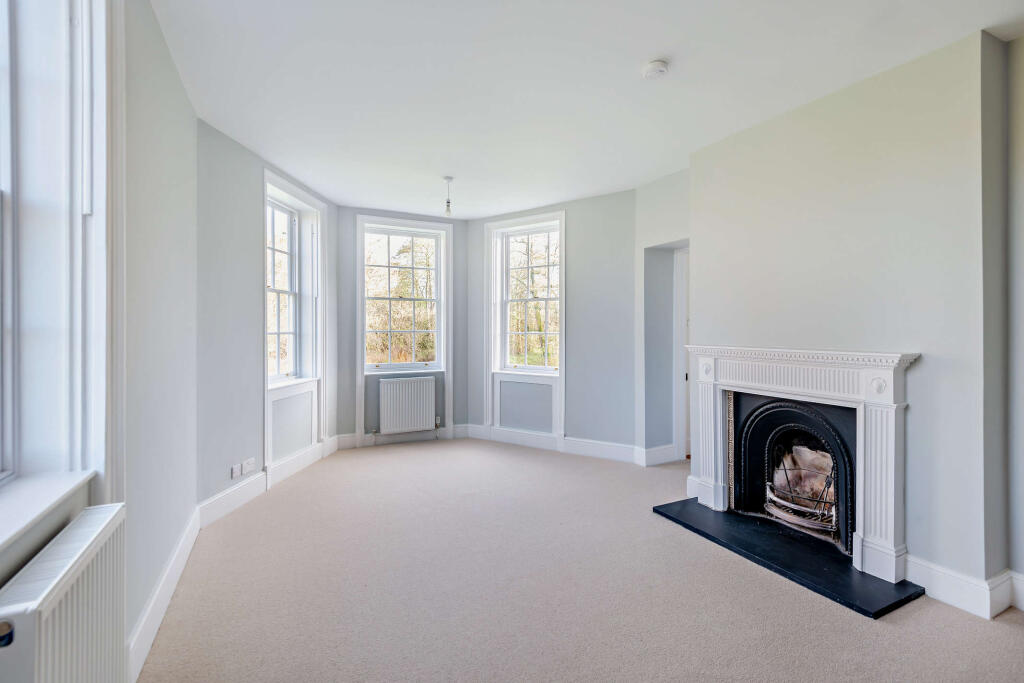 8629224interior11800