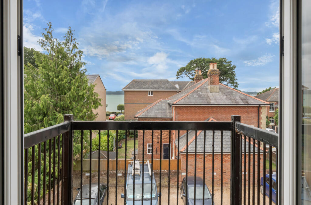 1336871-12-6894cf...