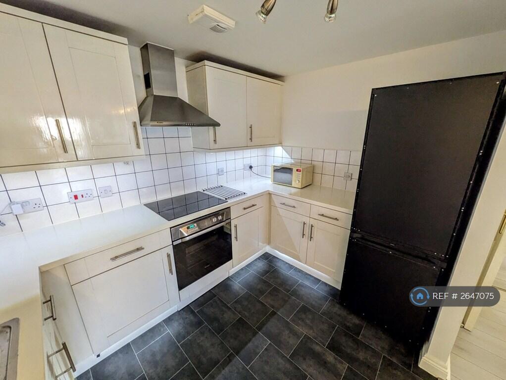 Kitchen 2