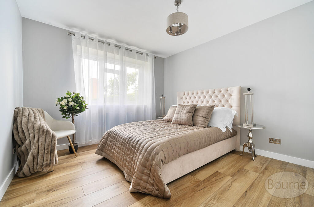 2f728c13-2d98-4b3...