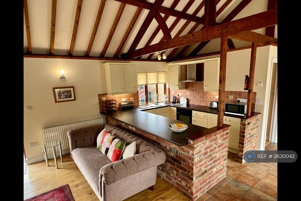 Lounge/Kitchen