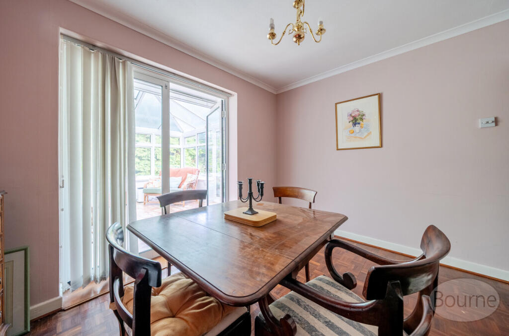 ae50d1df-52e0-495...