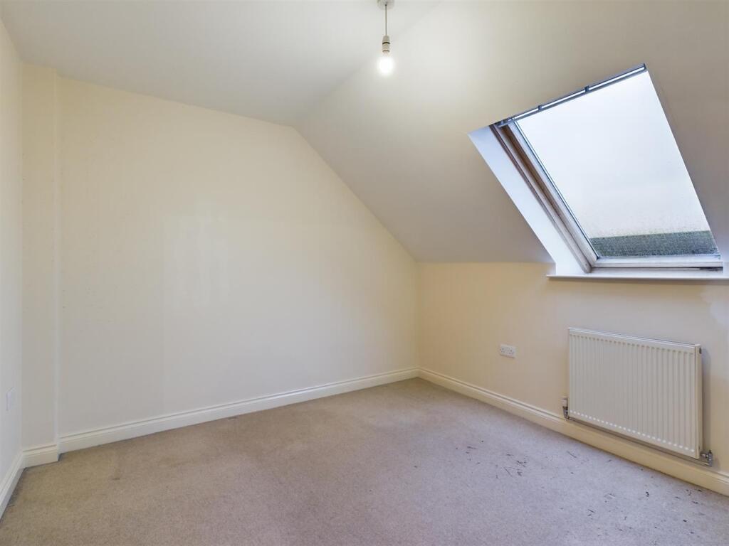 CAM02319G0-PR0051-ST