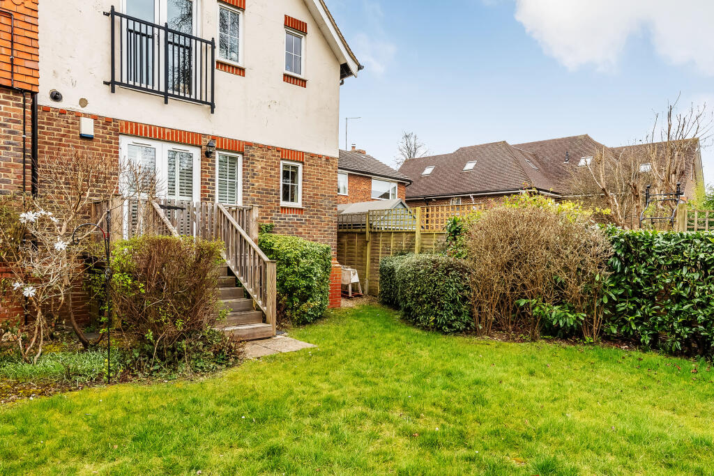 Flat-2-Lynton-House-19